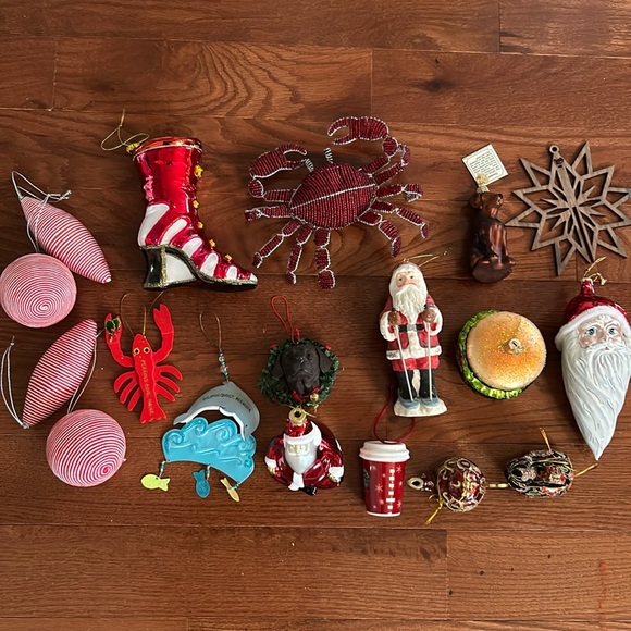 Christmas ornaments - Picture 1 of 8